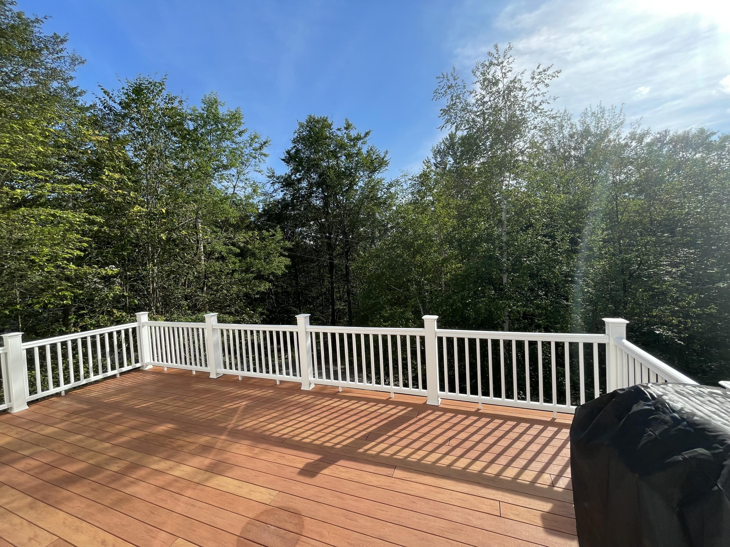 41 Lakeview Drive