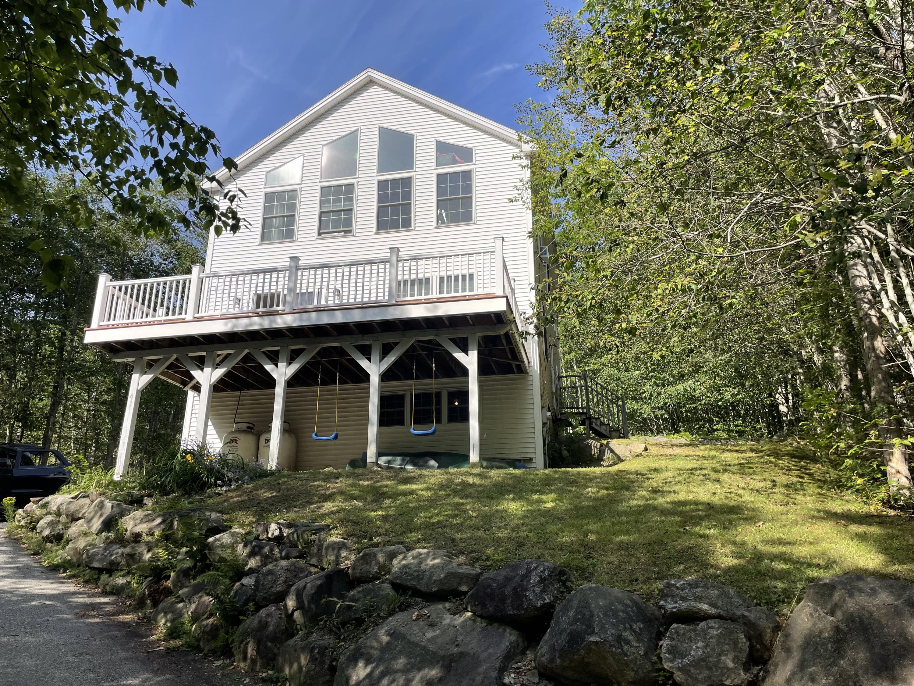 41 Lakeview Drive