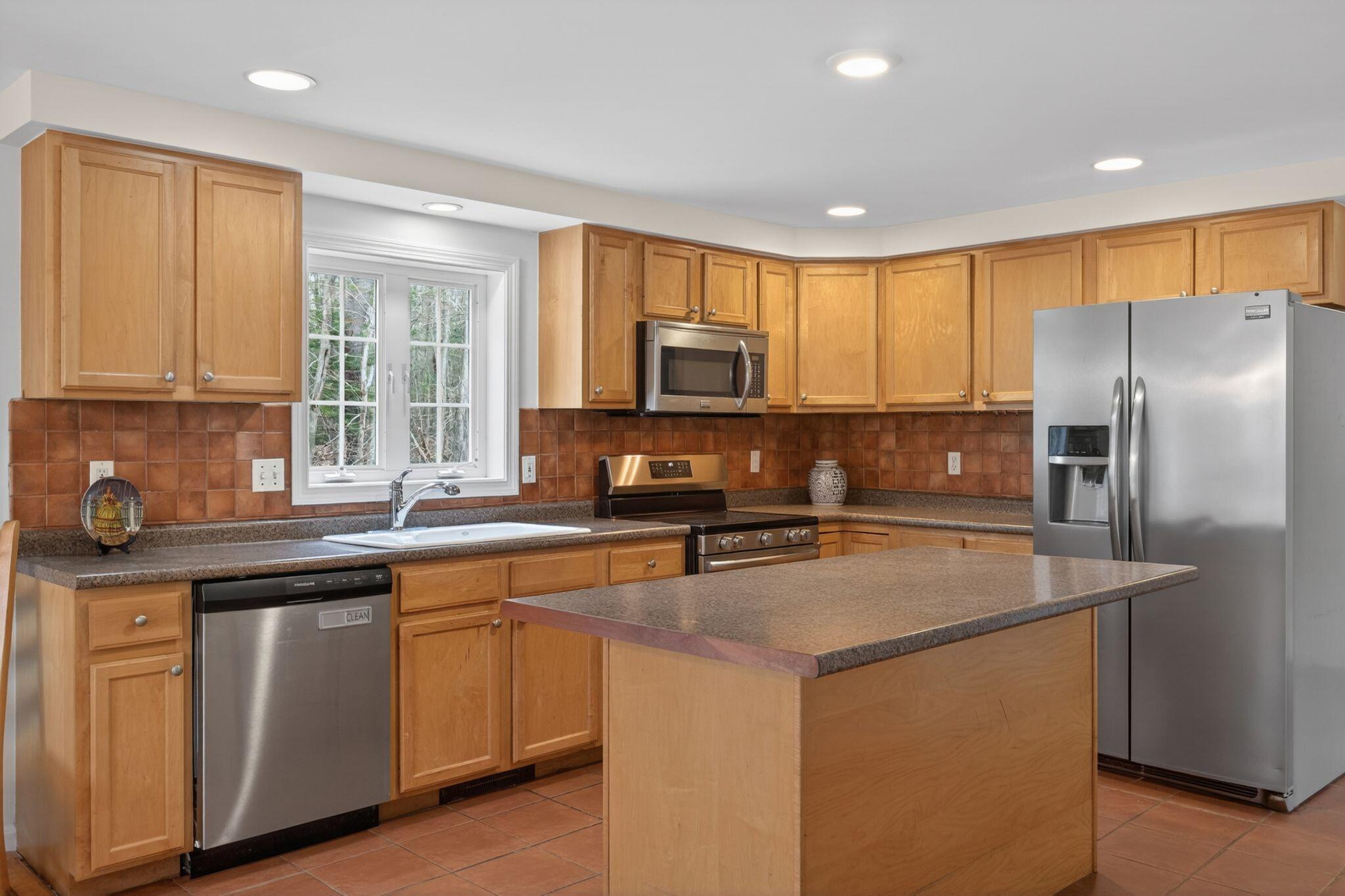 6 Regal Pines Drive