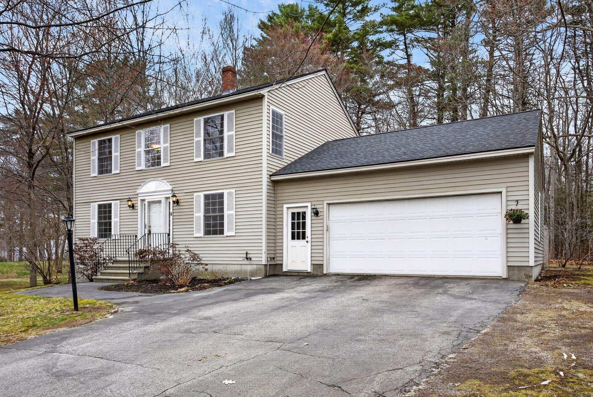 6 Regal Pines Drive
