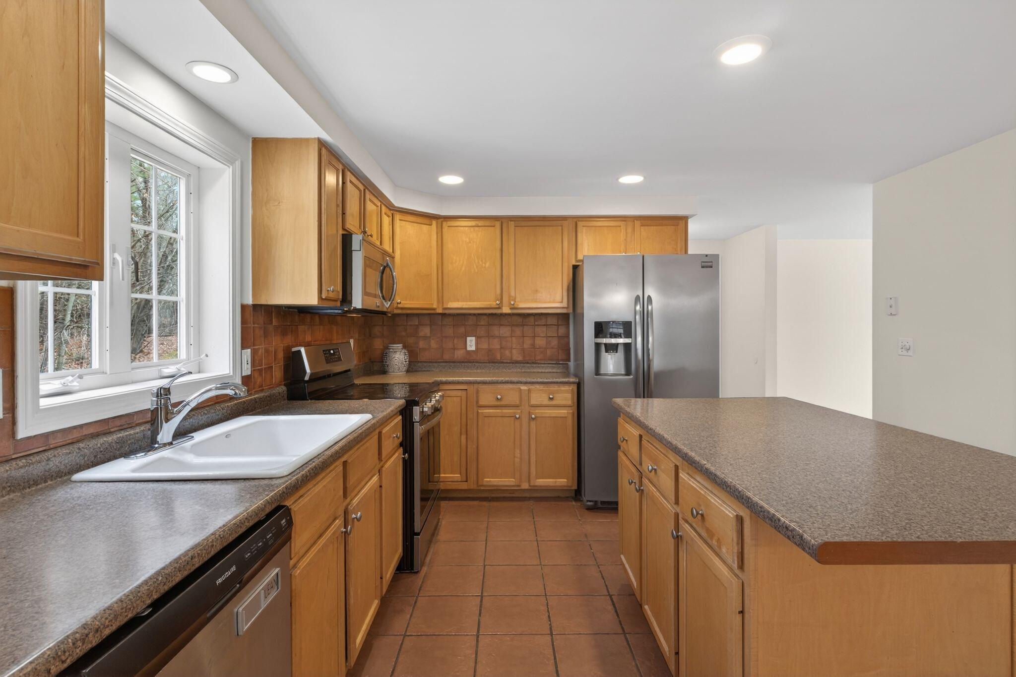 6 Regal Pines Drive
