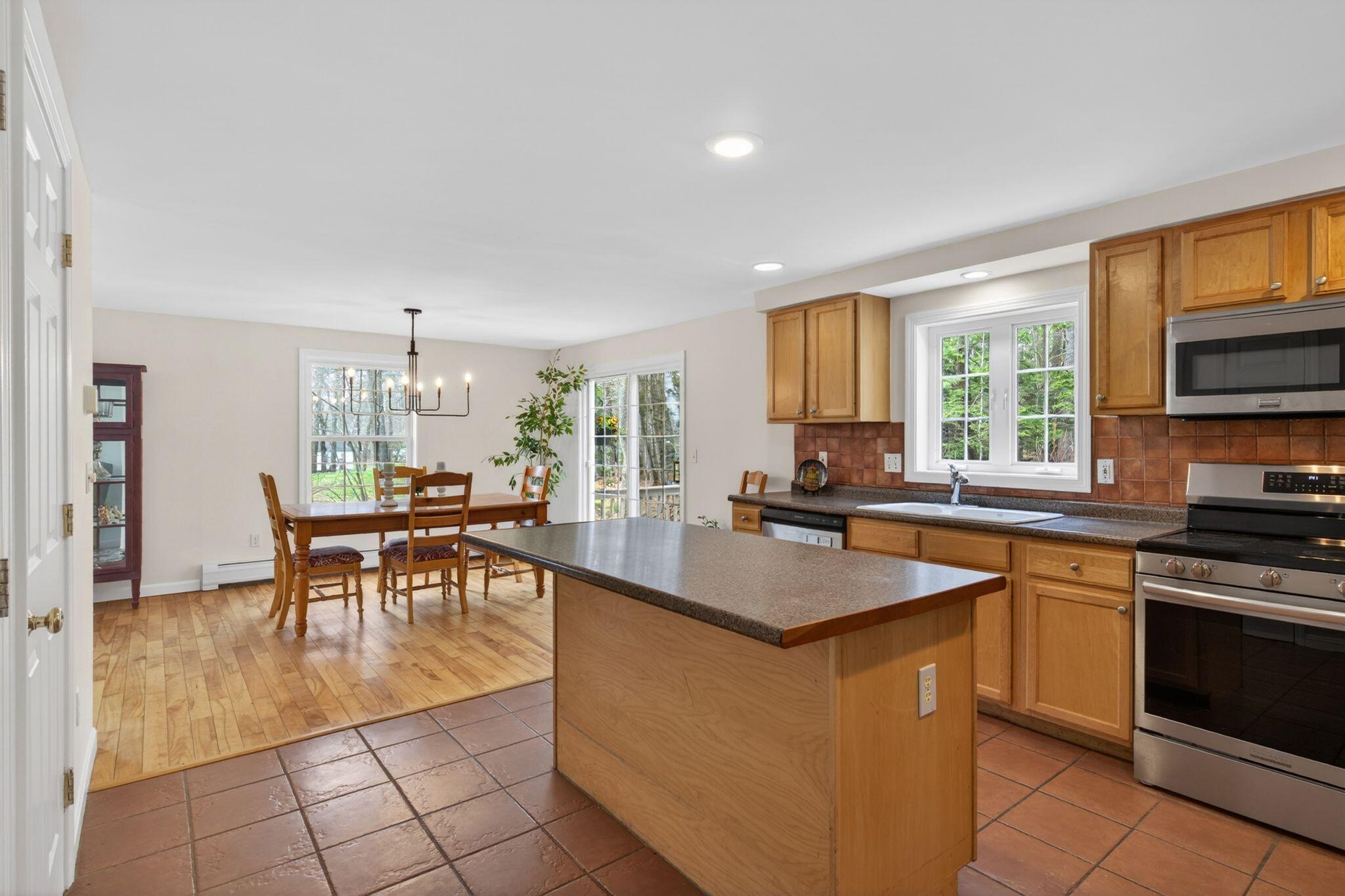 6 Regal Pines Drive