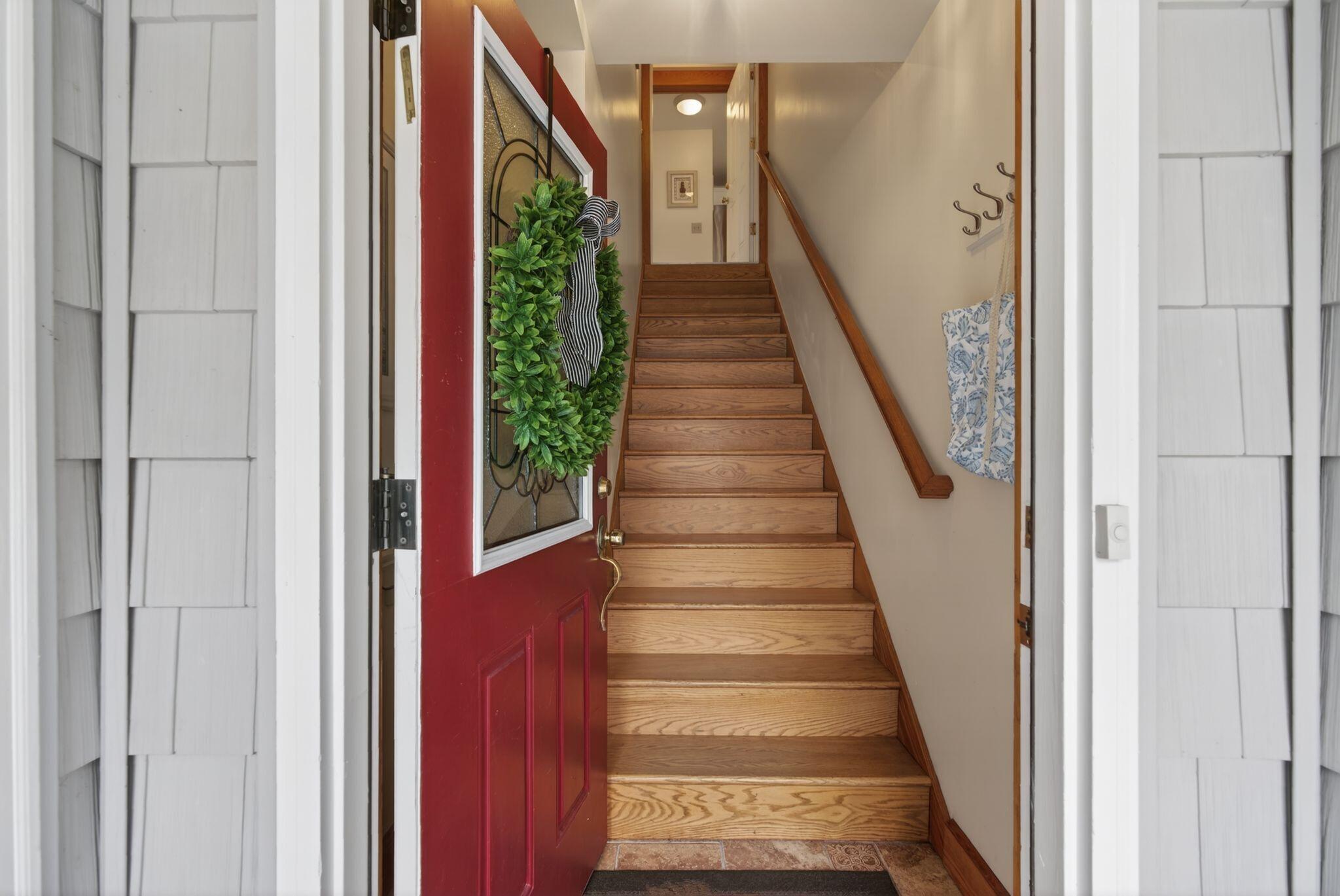 170 W Grand Avenue