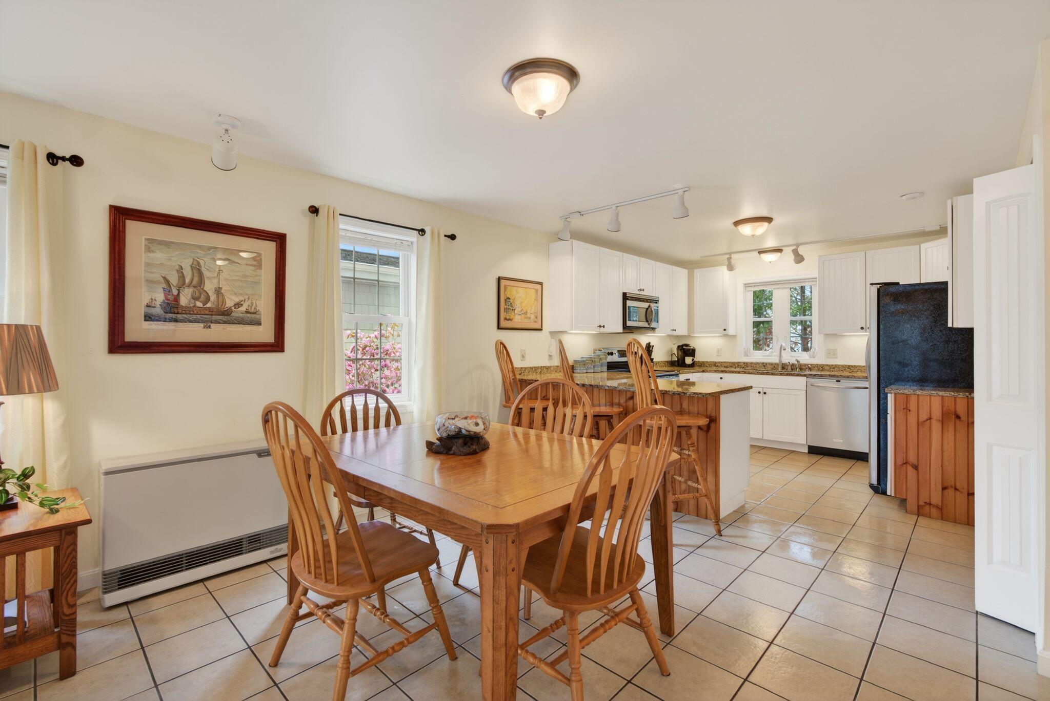 170 W Grand Avenue