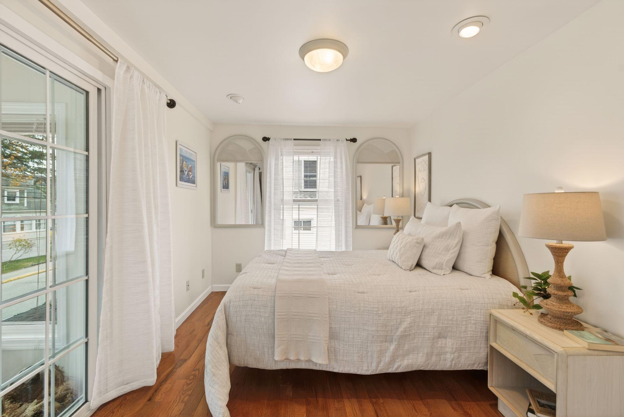 170 W Grand Avenue