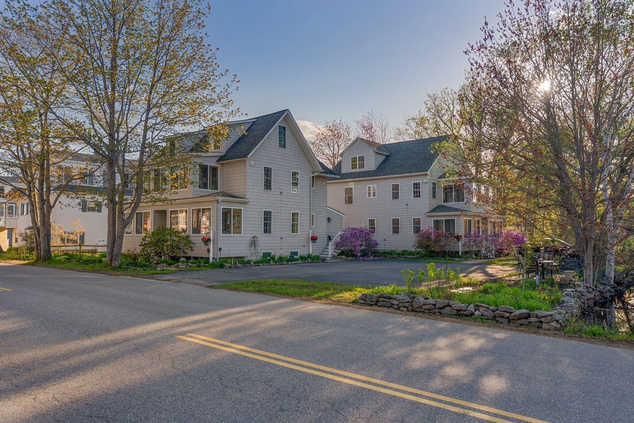 170 W Grand Avenue