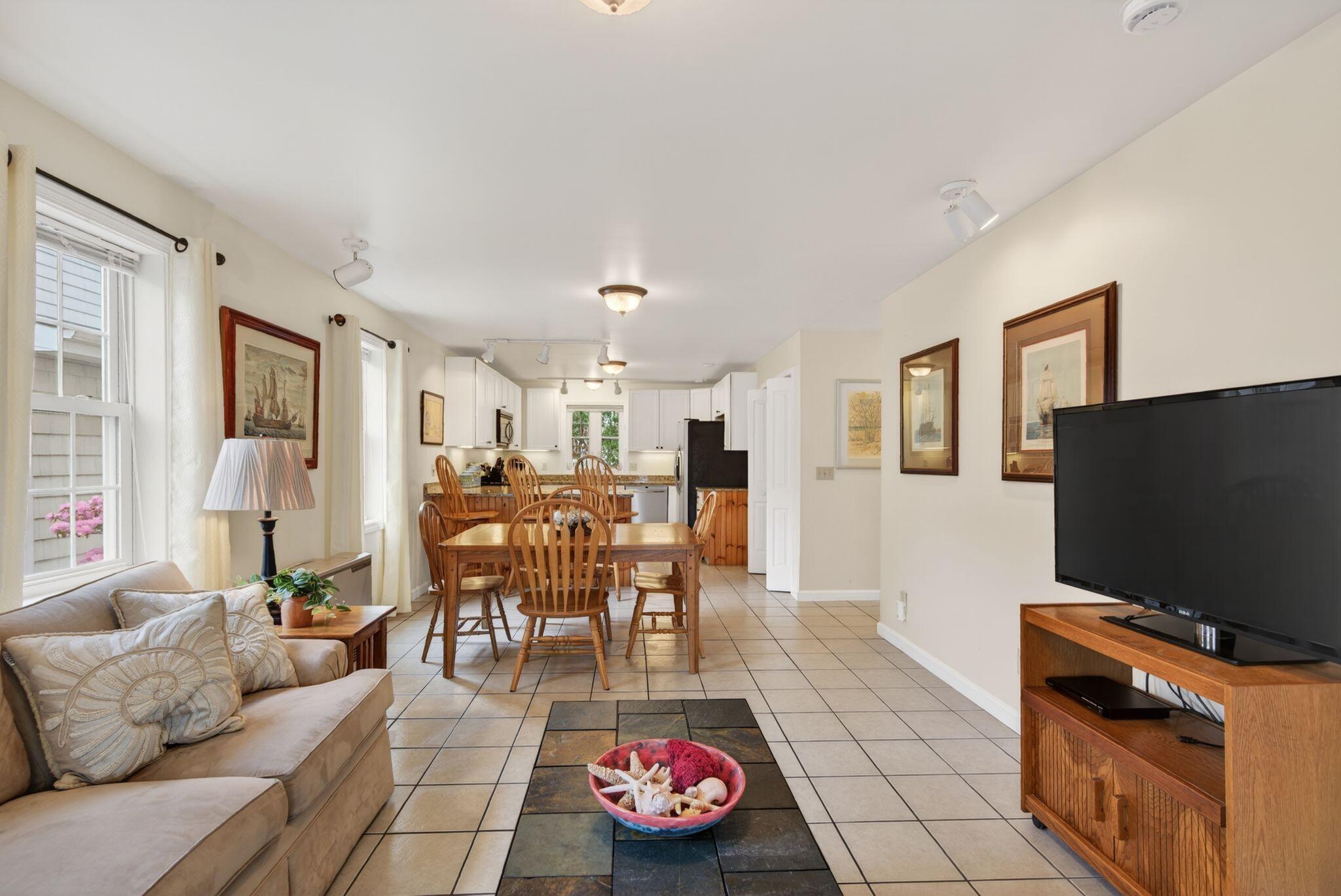 170 W Grand Avenue