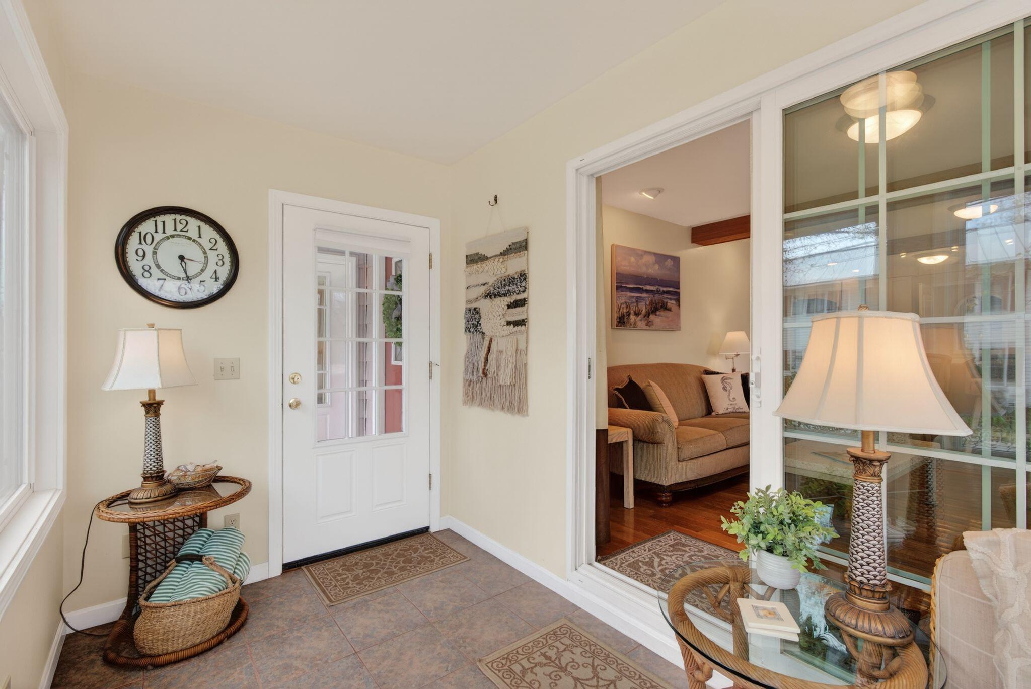 170 W Grand Avenue