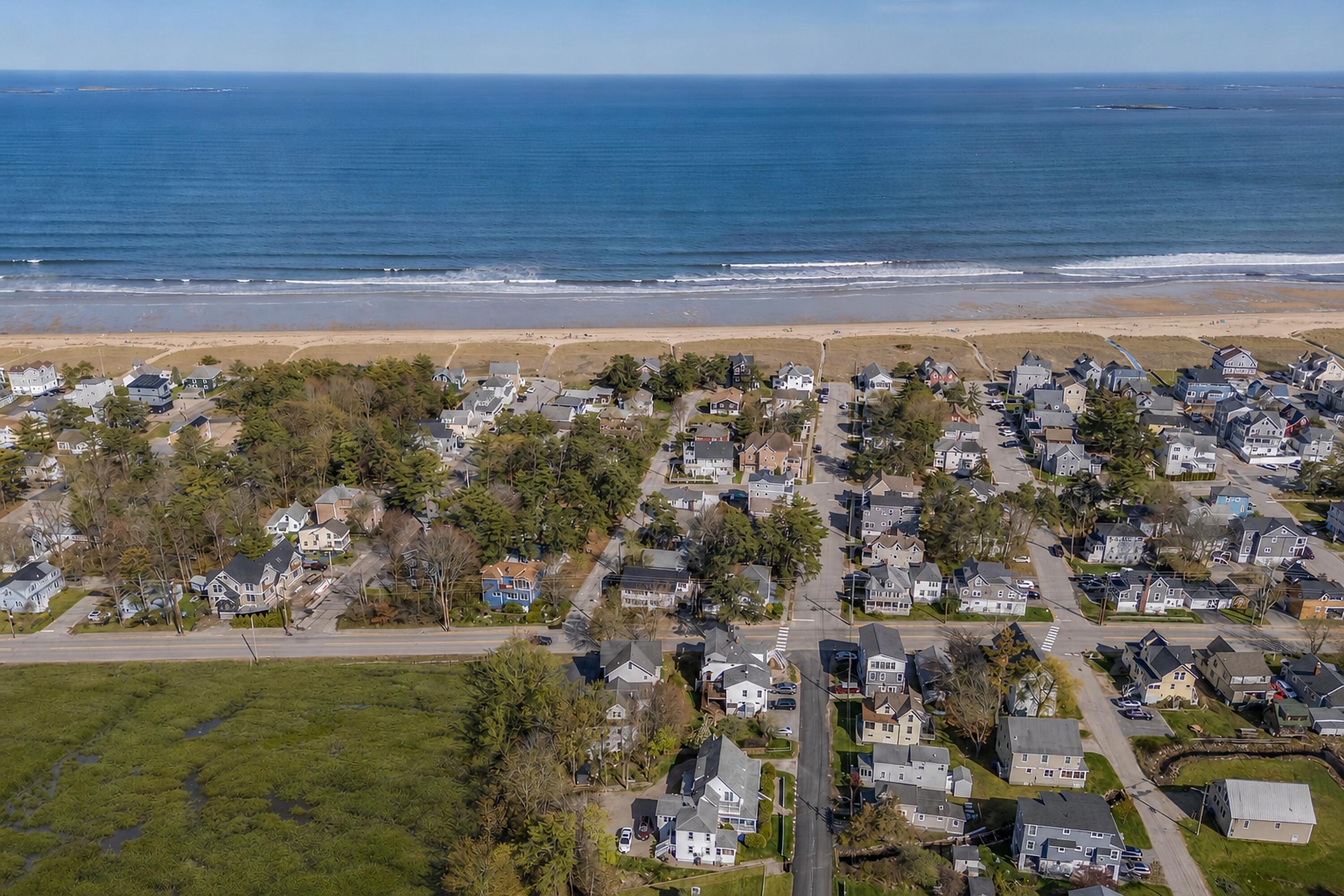 170 W Grand Avenue