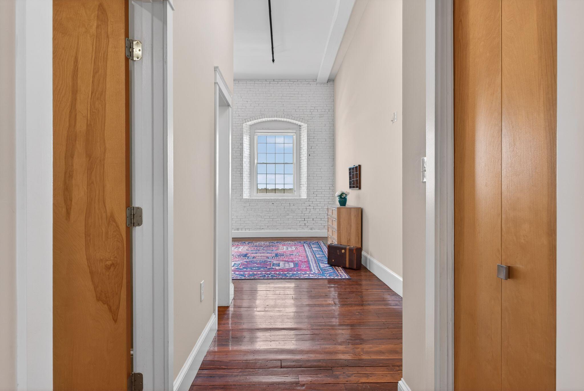 2 Main Street 18-501