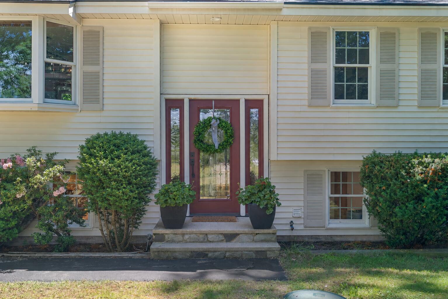 836 Old Post Road