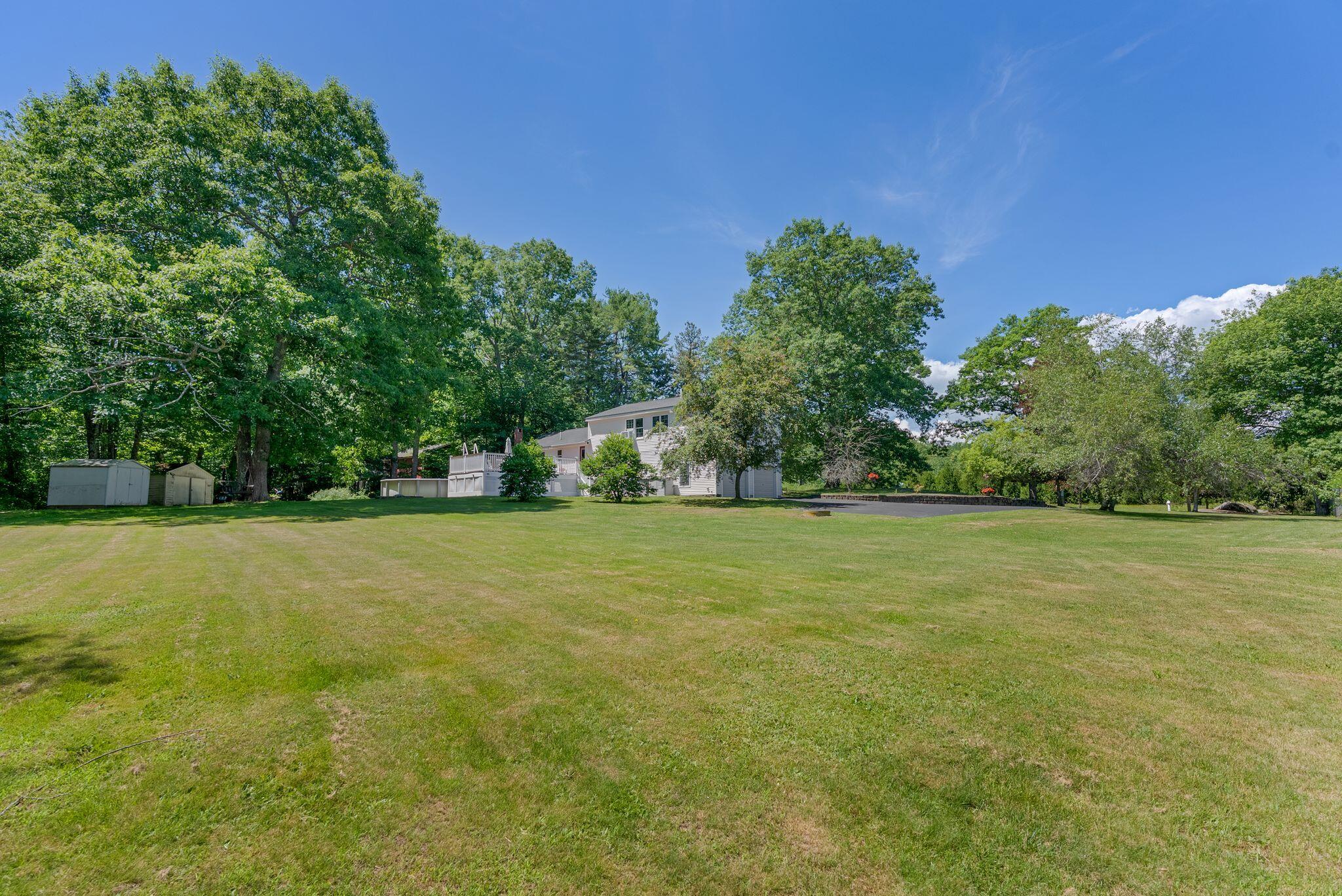 836 Old Post Road