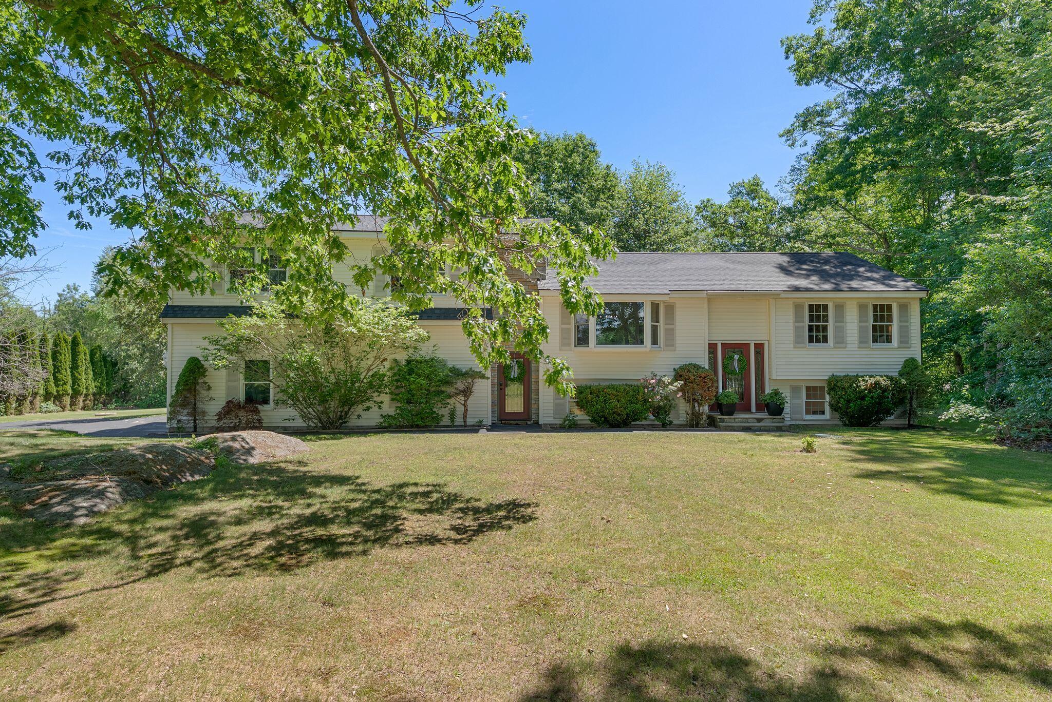 836 Old Post Road