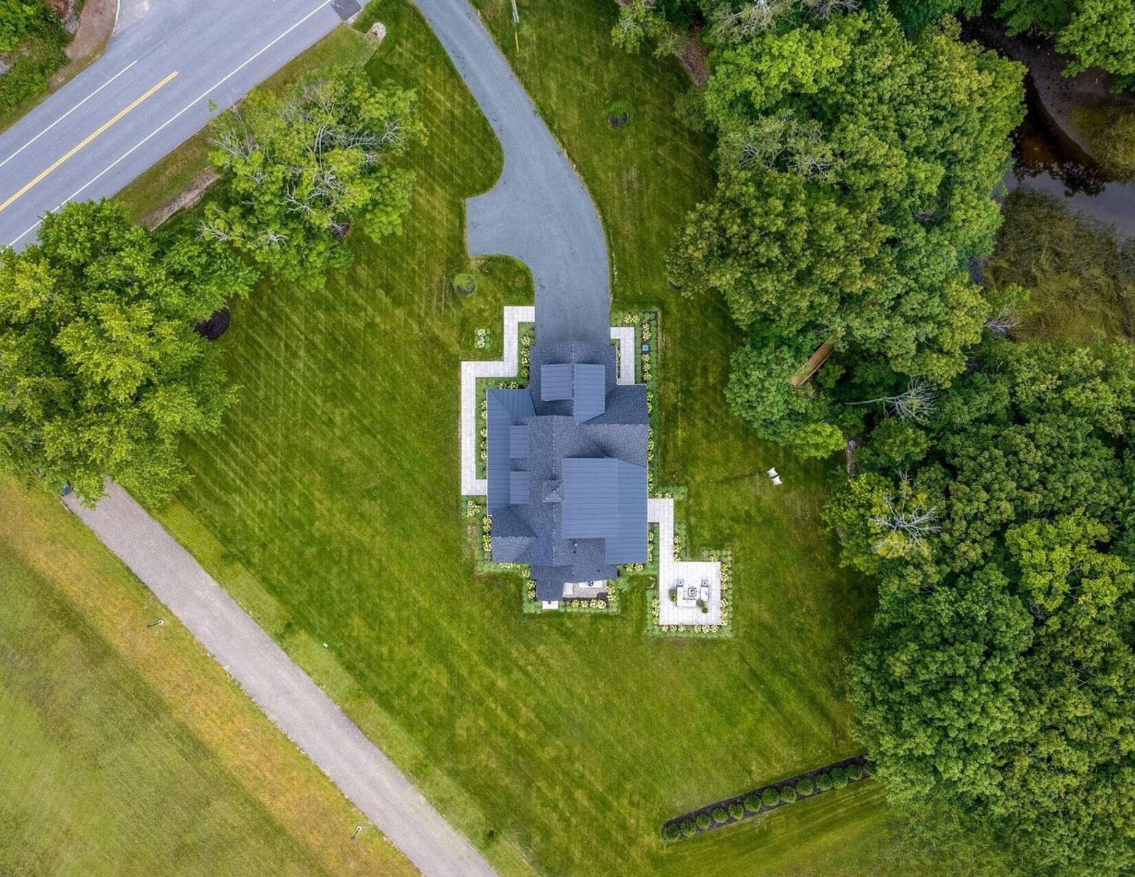 353 Pool Street
