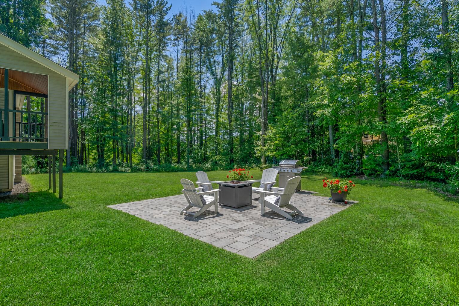 5 Davis Drive