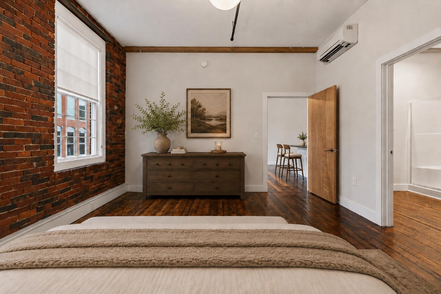 2 Main Street 15-418