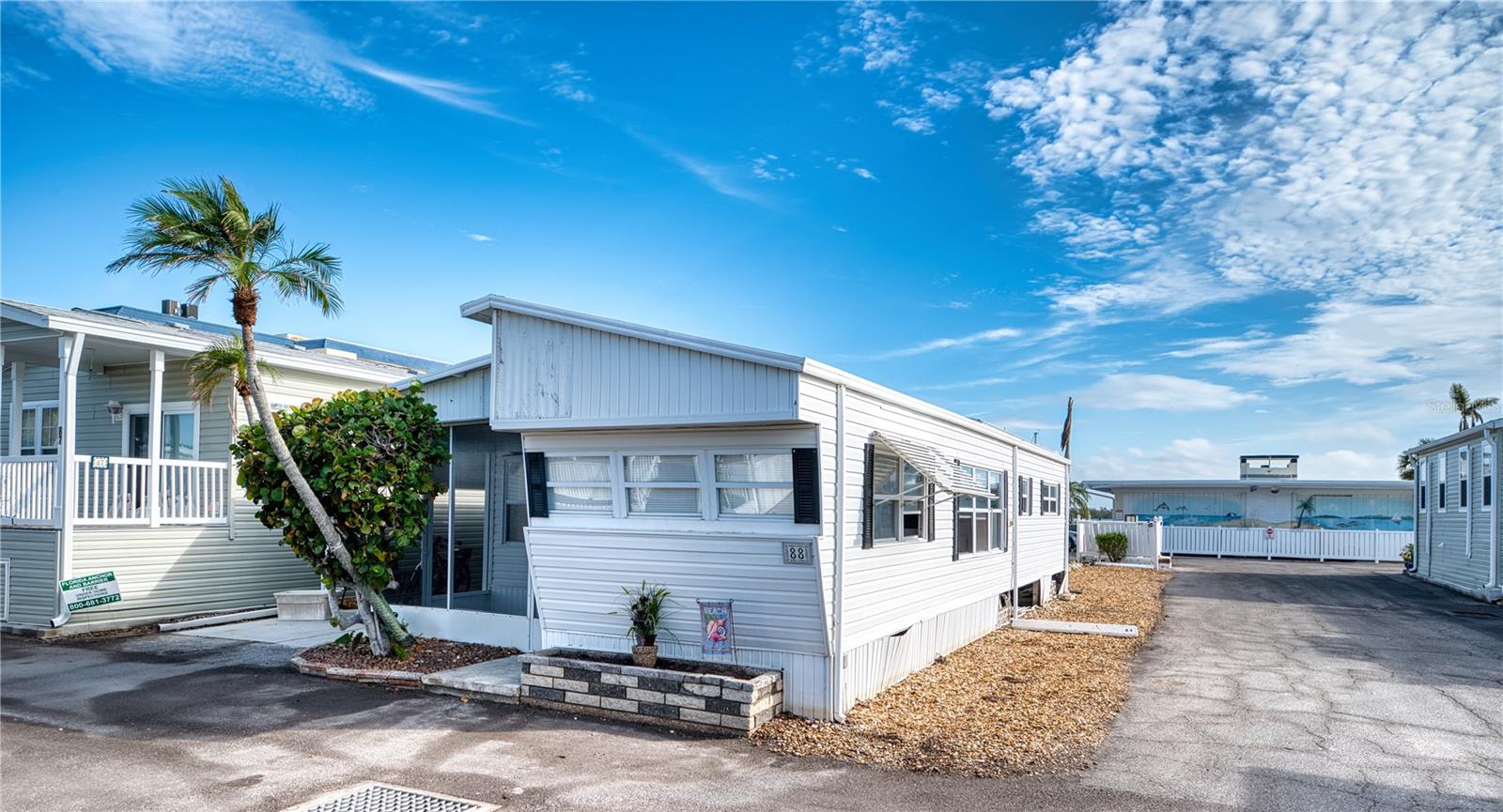 88 TWIN SHORES BLVD