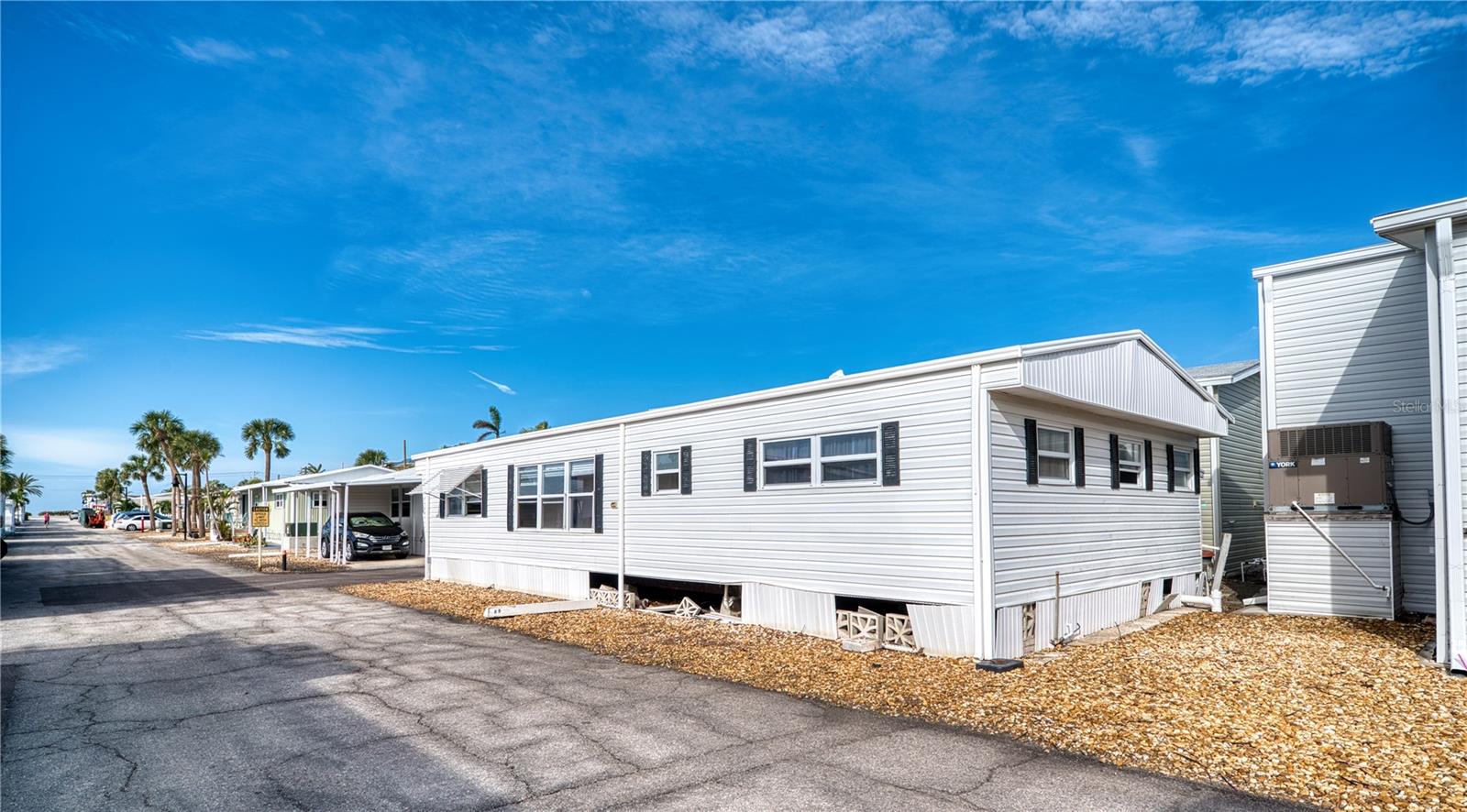 88 TWIN SHORES BLVD
