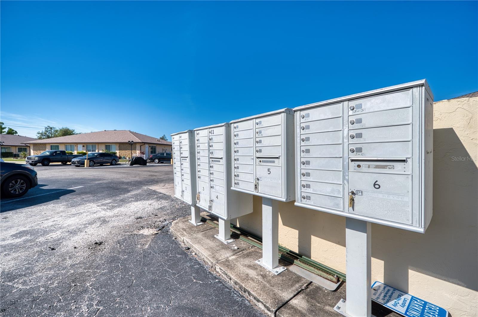 21150 GERTRUDE AVE #C4