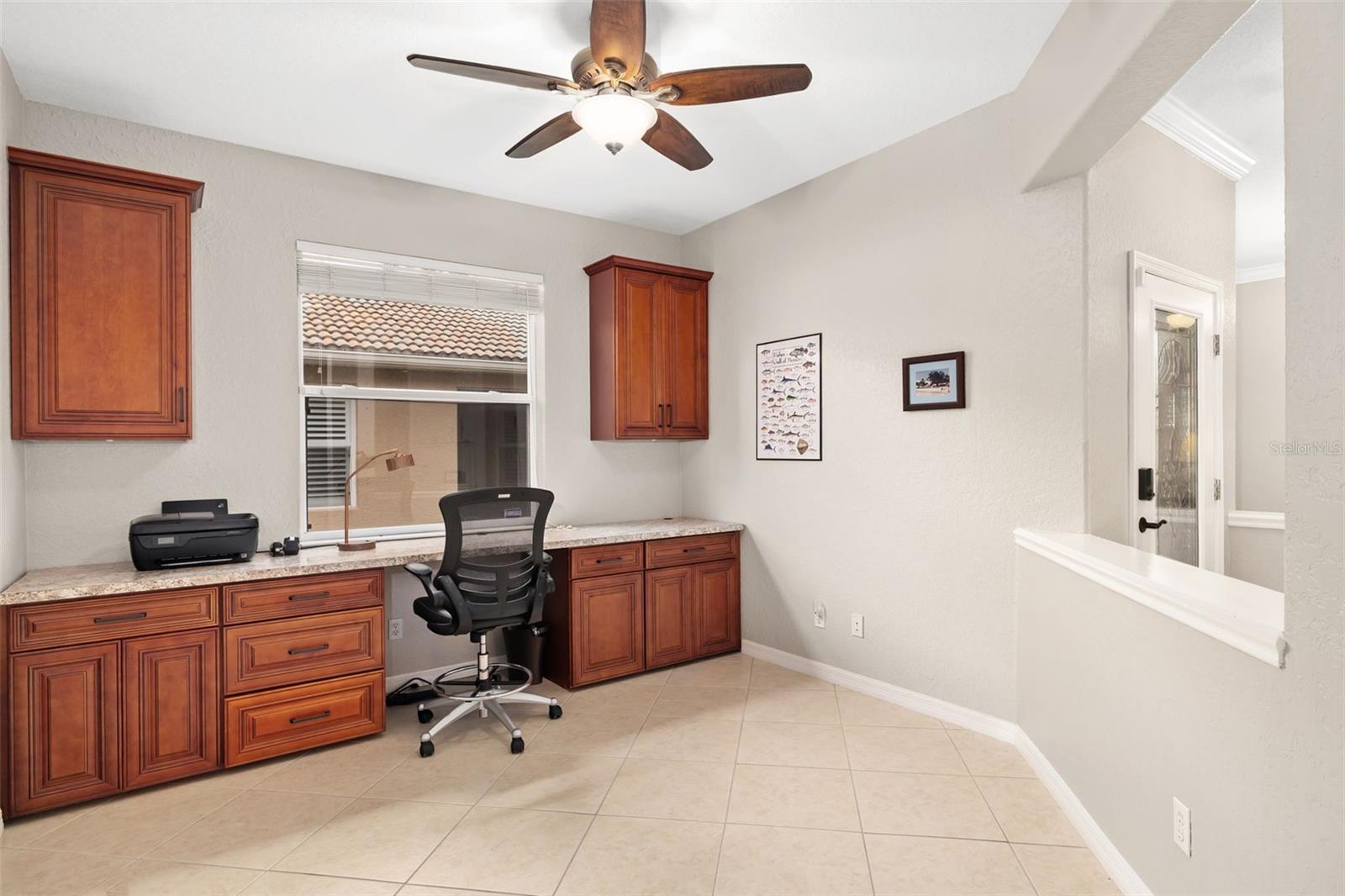 288 FAIRWAY ISLES LN