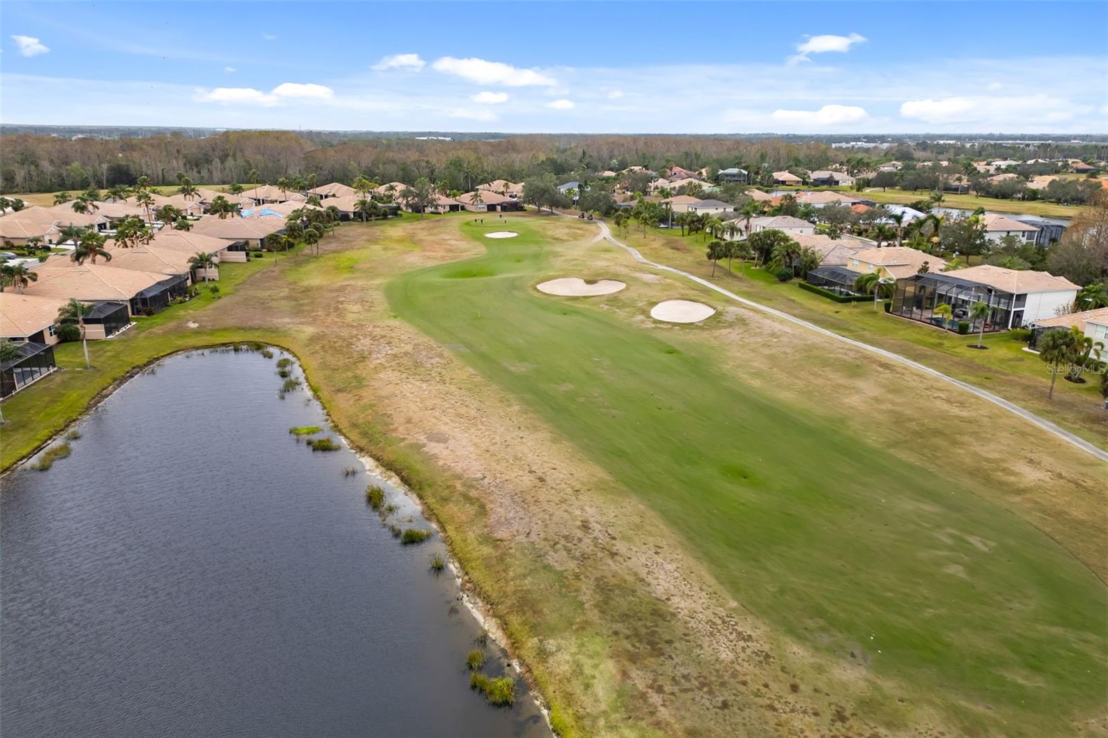 288 FAIRWAY ISLES LN