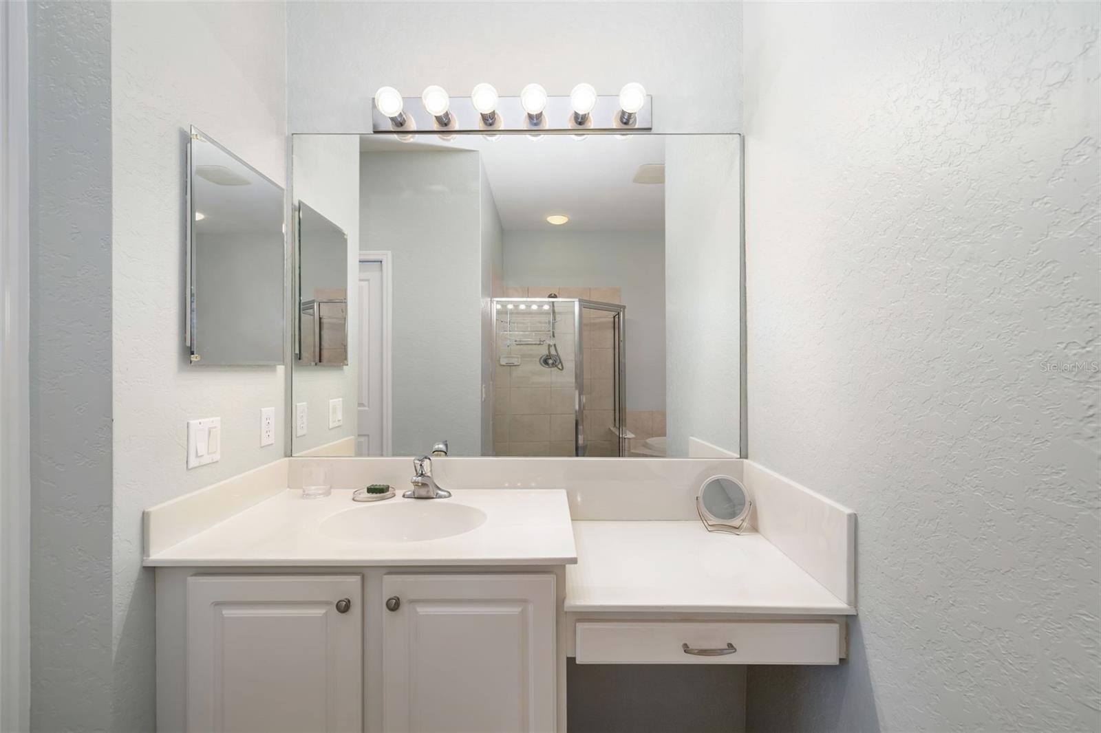 288 FAIRWAY ISLES LN