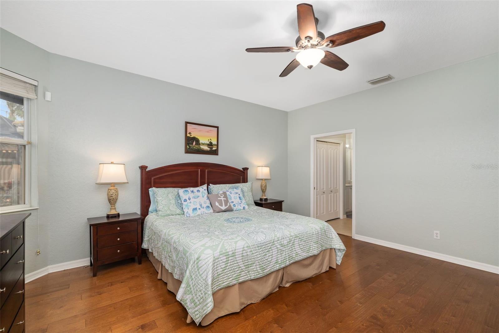 288 FAIRWAY ISLES LN