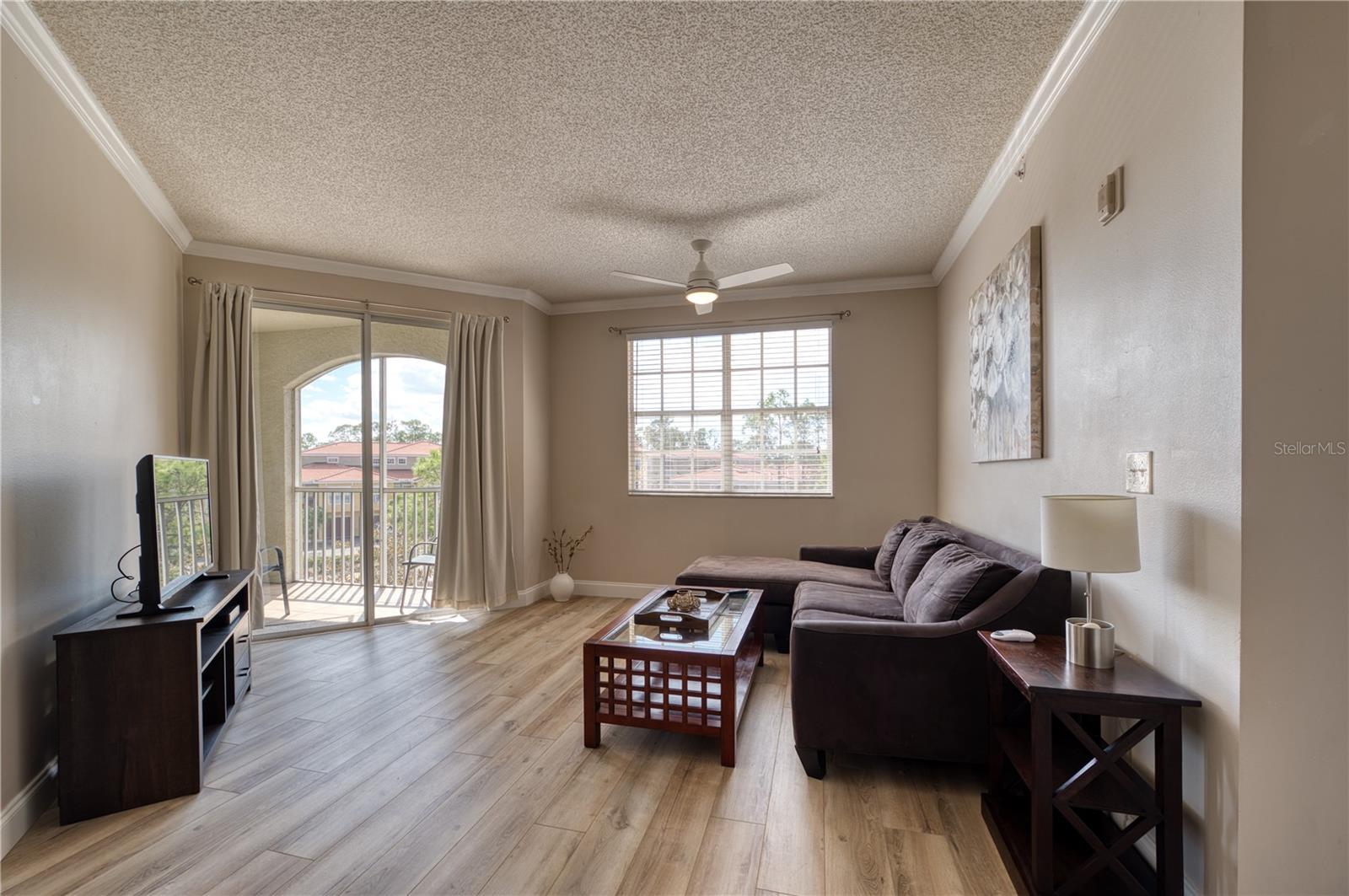 5551 BENTGRASS DR #11-303