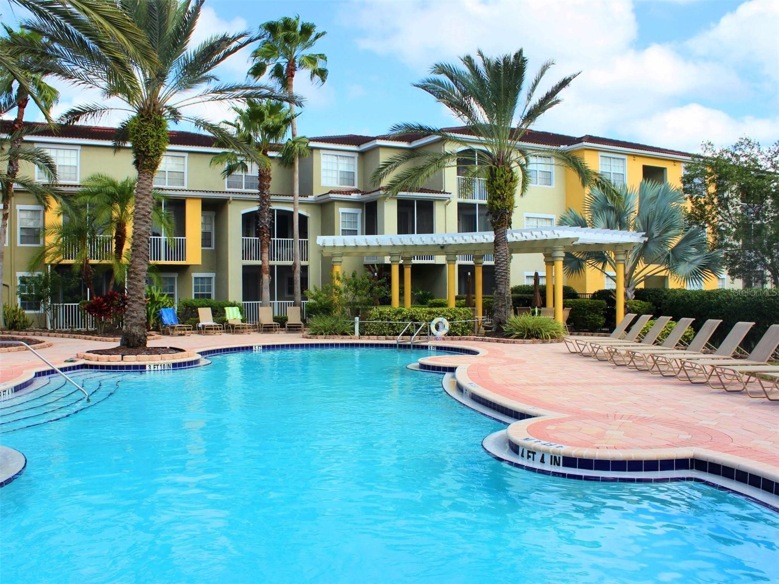 5551 BENTGRASS DR #11-303