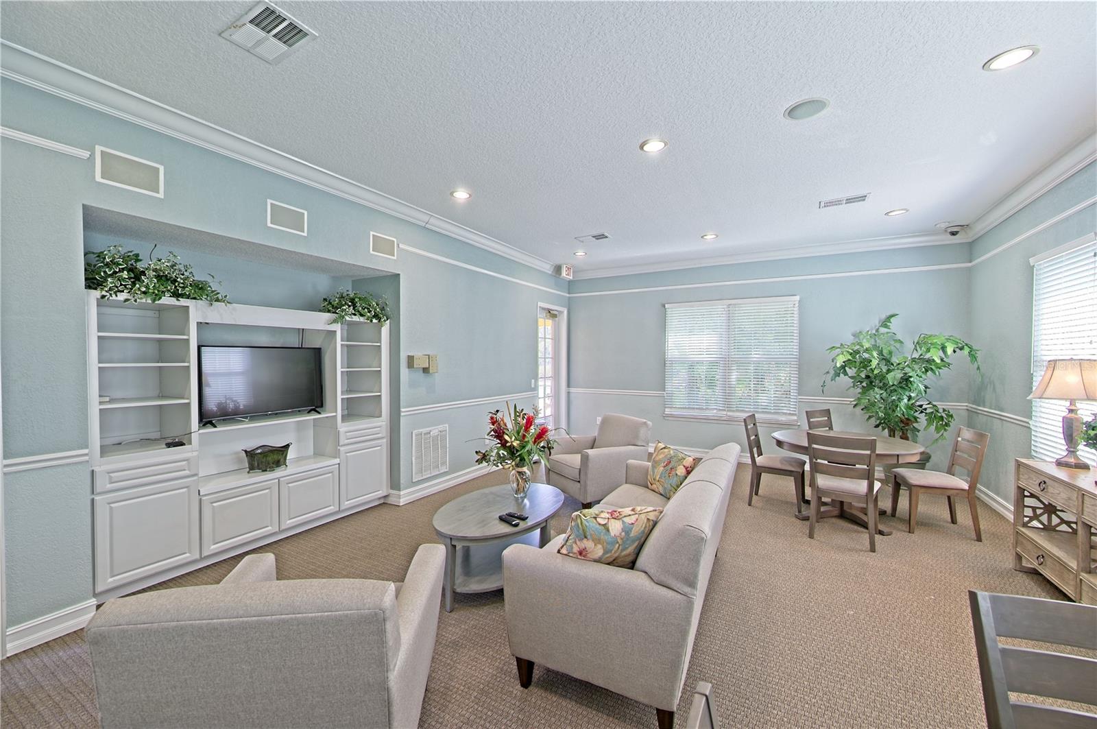 5551 BENTGRASS DR #11-303