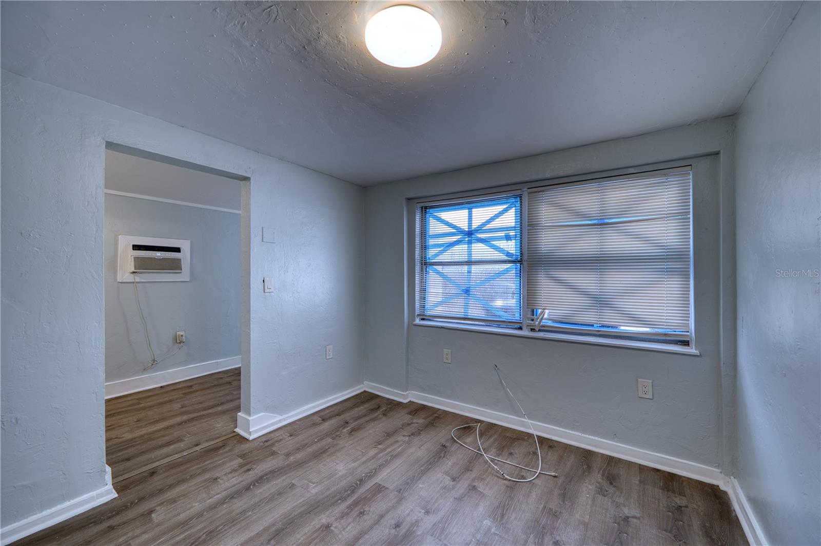 1514 12TH AVE W