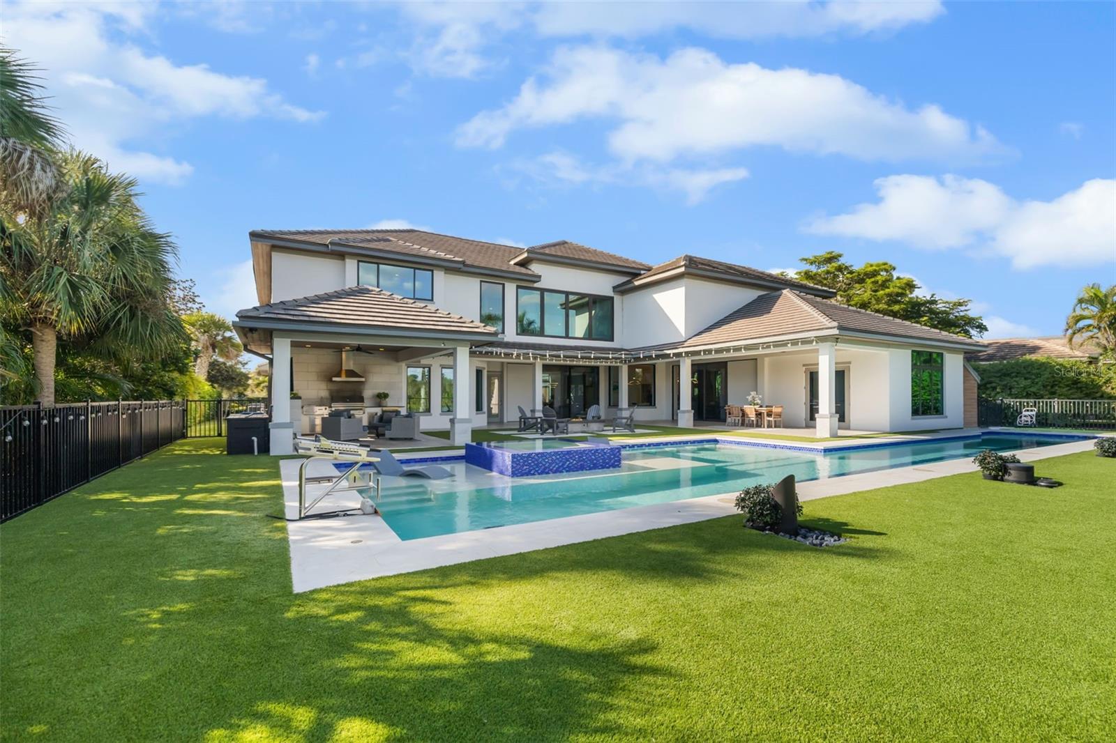 3236 FOUNDERS CLUB DR