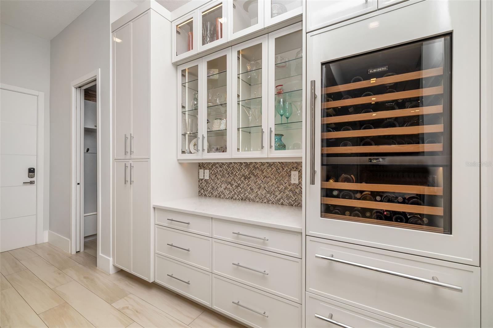 3236 FOUNDERS CLUB DR