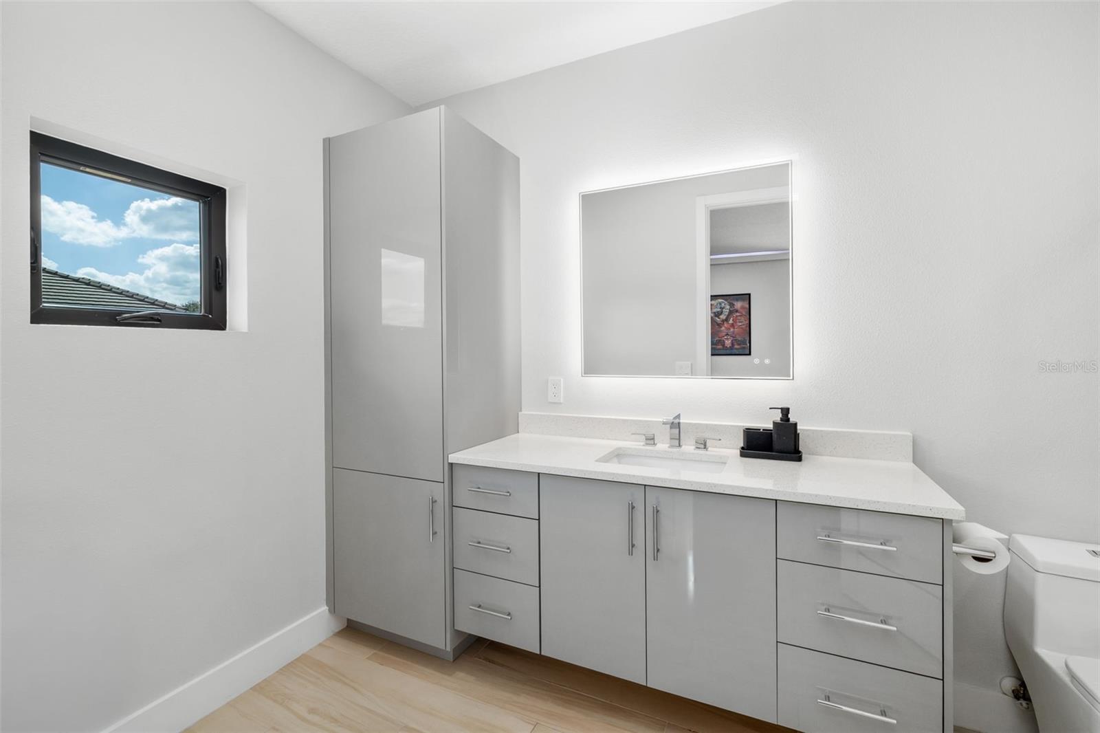 3236 FOUNDERS CLUB DR