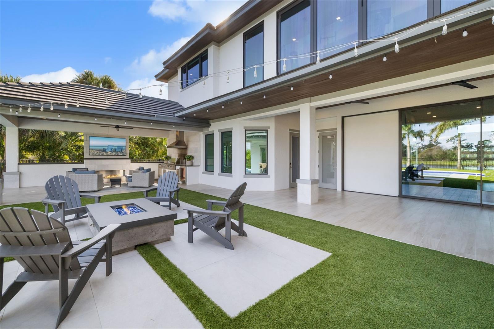 3236 FOUNDERS CLUB DR