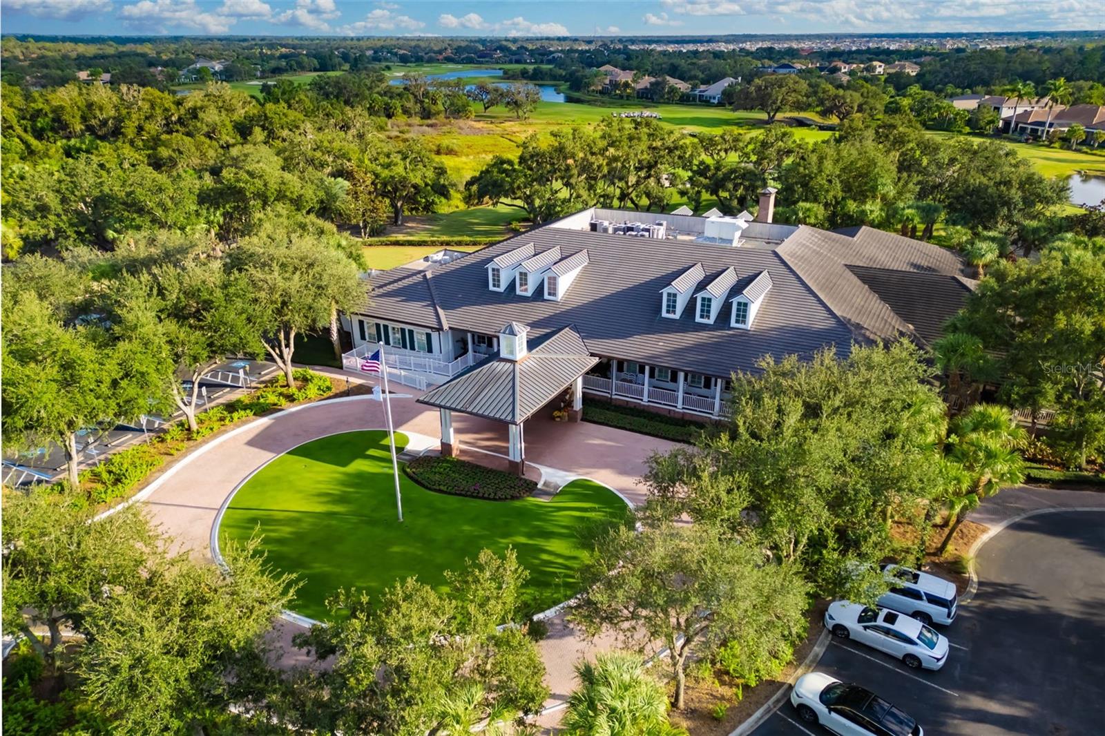 3236 FOUNDERS CLUB DR