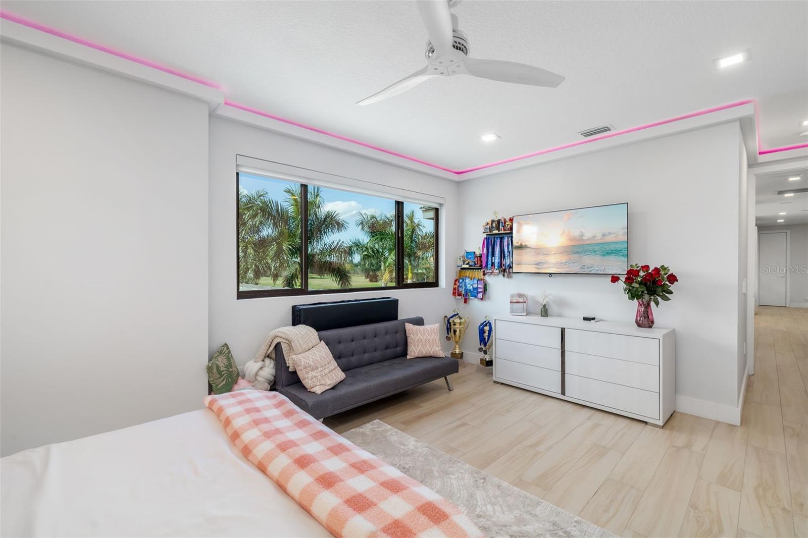 3236 FOUNDERS CLUB DR