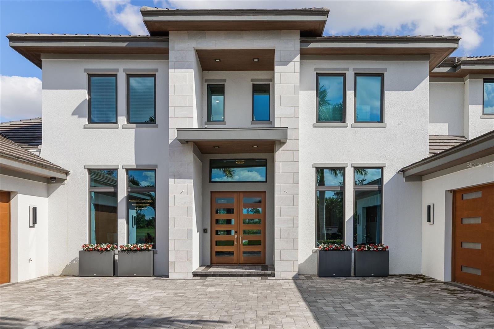 3236 FOUNDERS CLUB DR