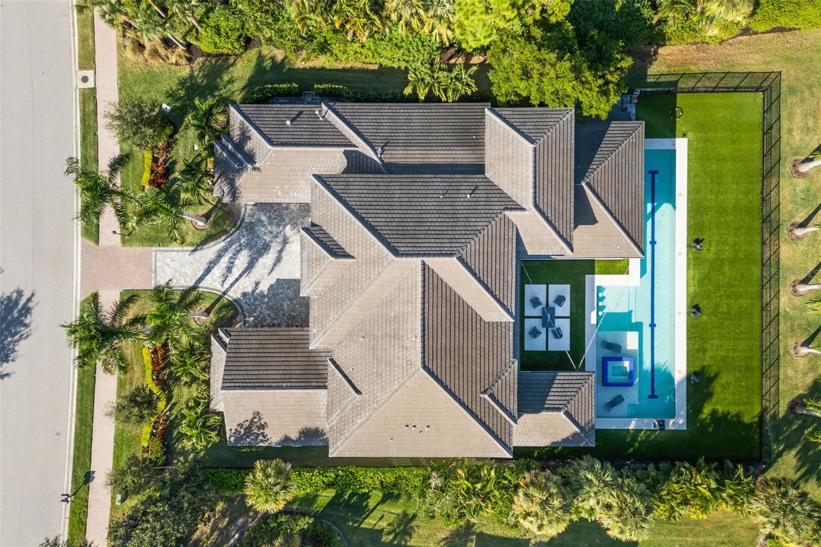 3236 FOUNDERS CLUB DR