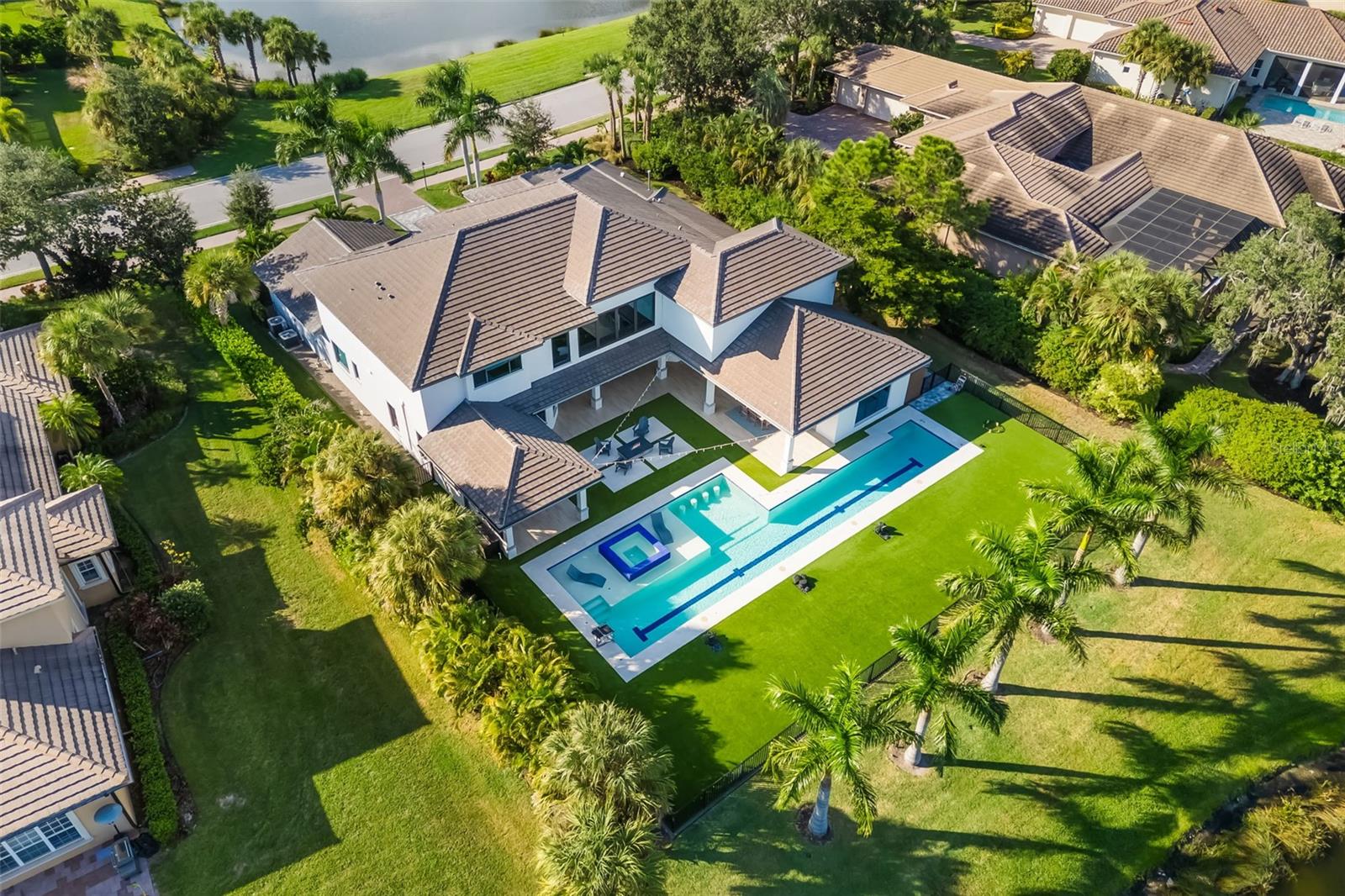 3236 FOUNDERS CLUB DR