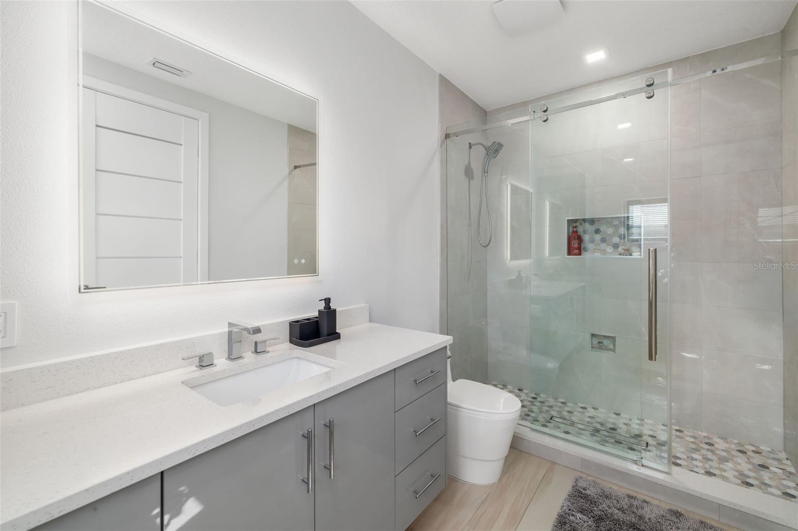 3236 FOUNDERS CLUB DR