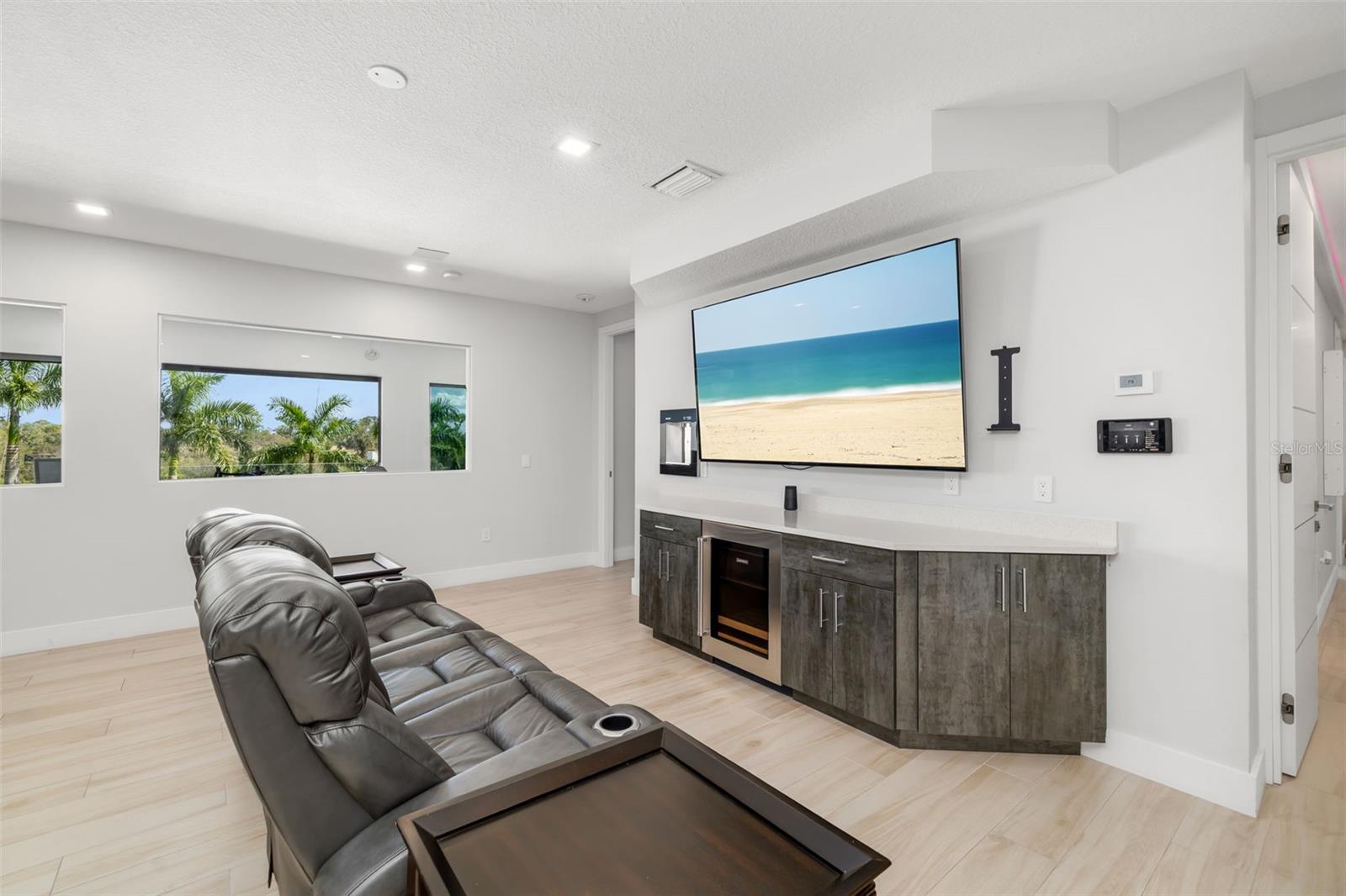 3236 FOUNDERS CLUB DR