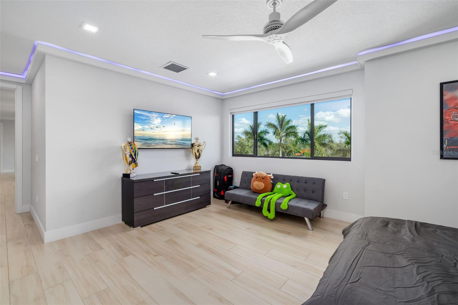 3236 FOUNDERS CLUB DR