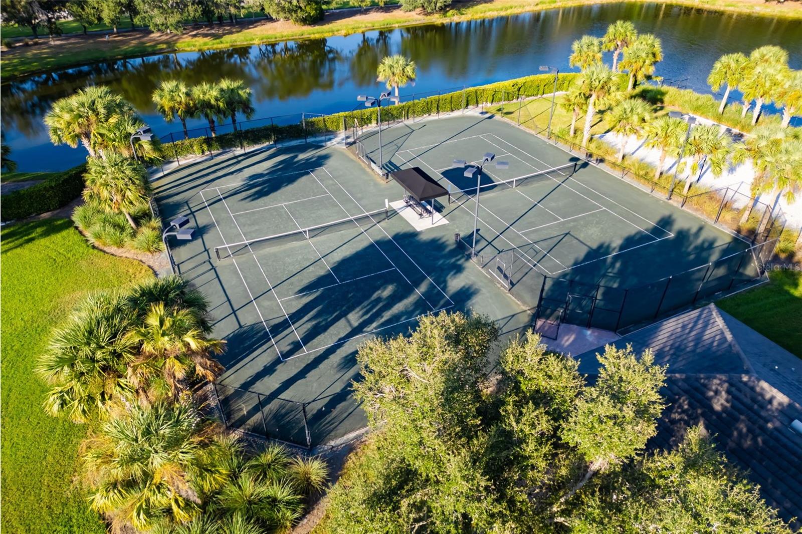 3236 FOUNDERS CLUB DR