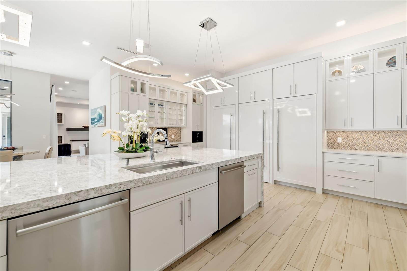 3236 FOUNDERS CLUB DR