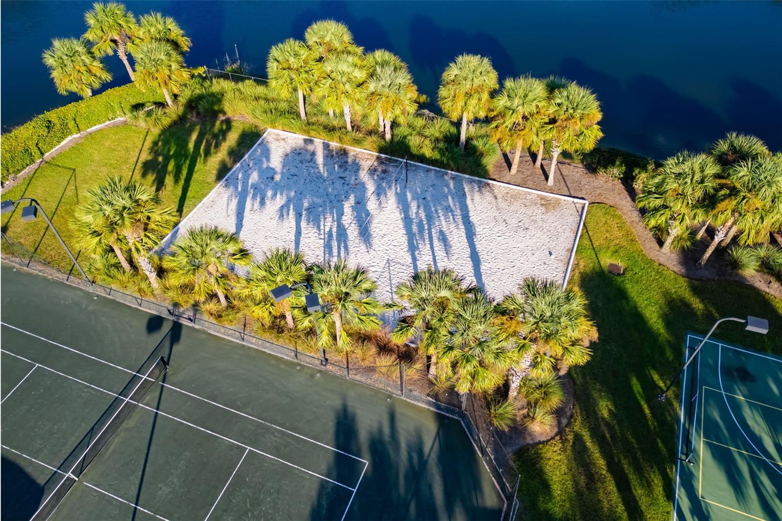 3236 FOUNDERS CLUB DR