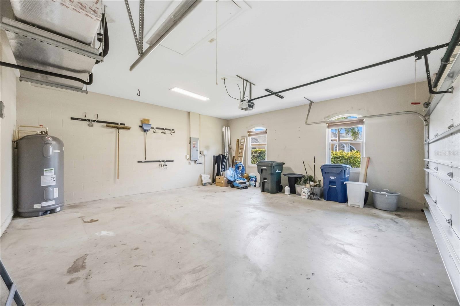 5105 MAGNOLIA POND DR