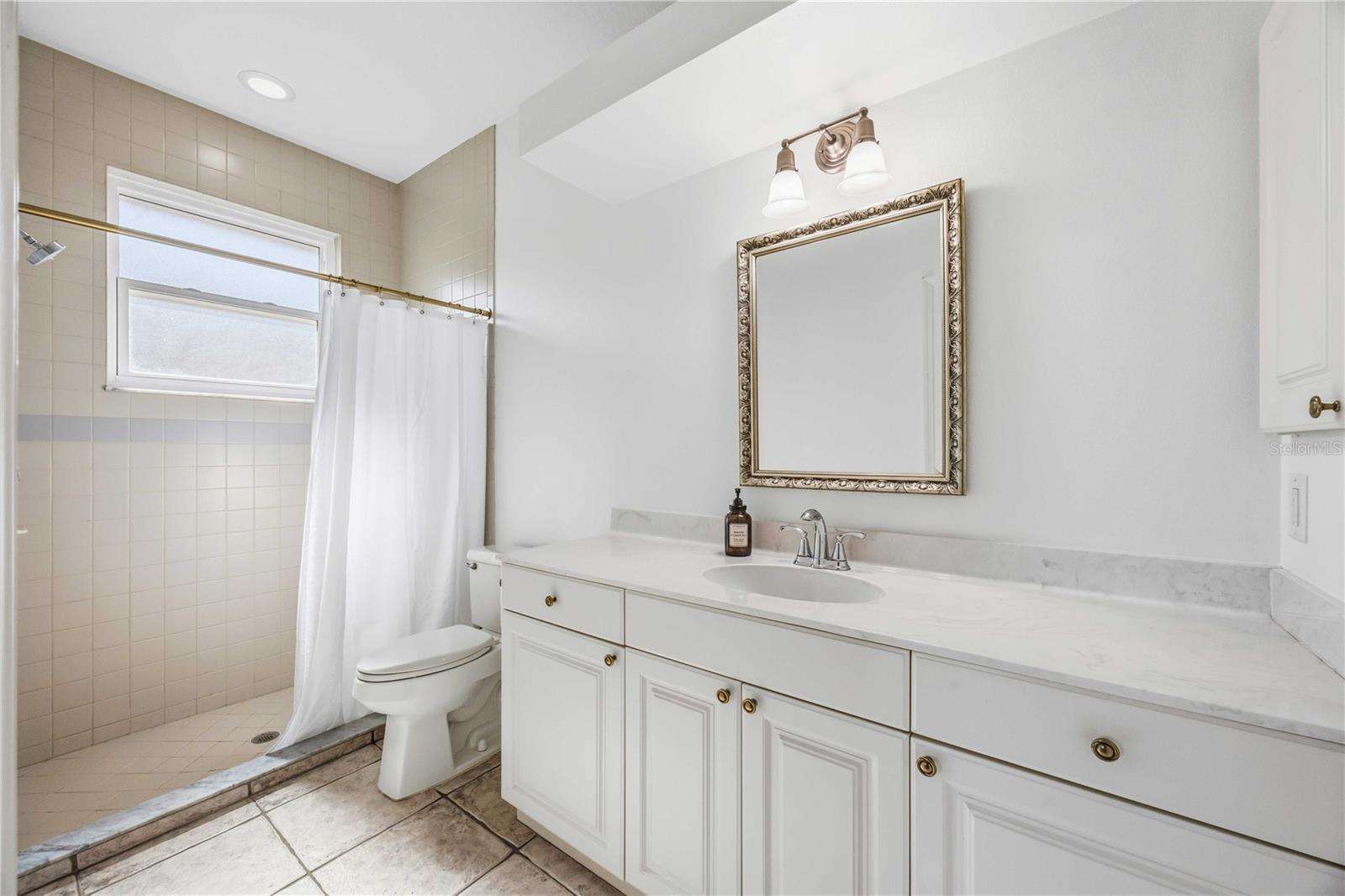 5105 MAGNOLIA POND DR