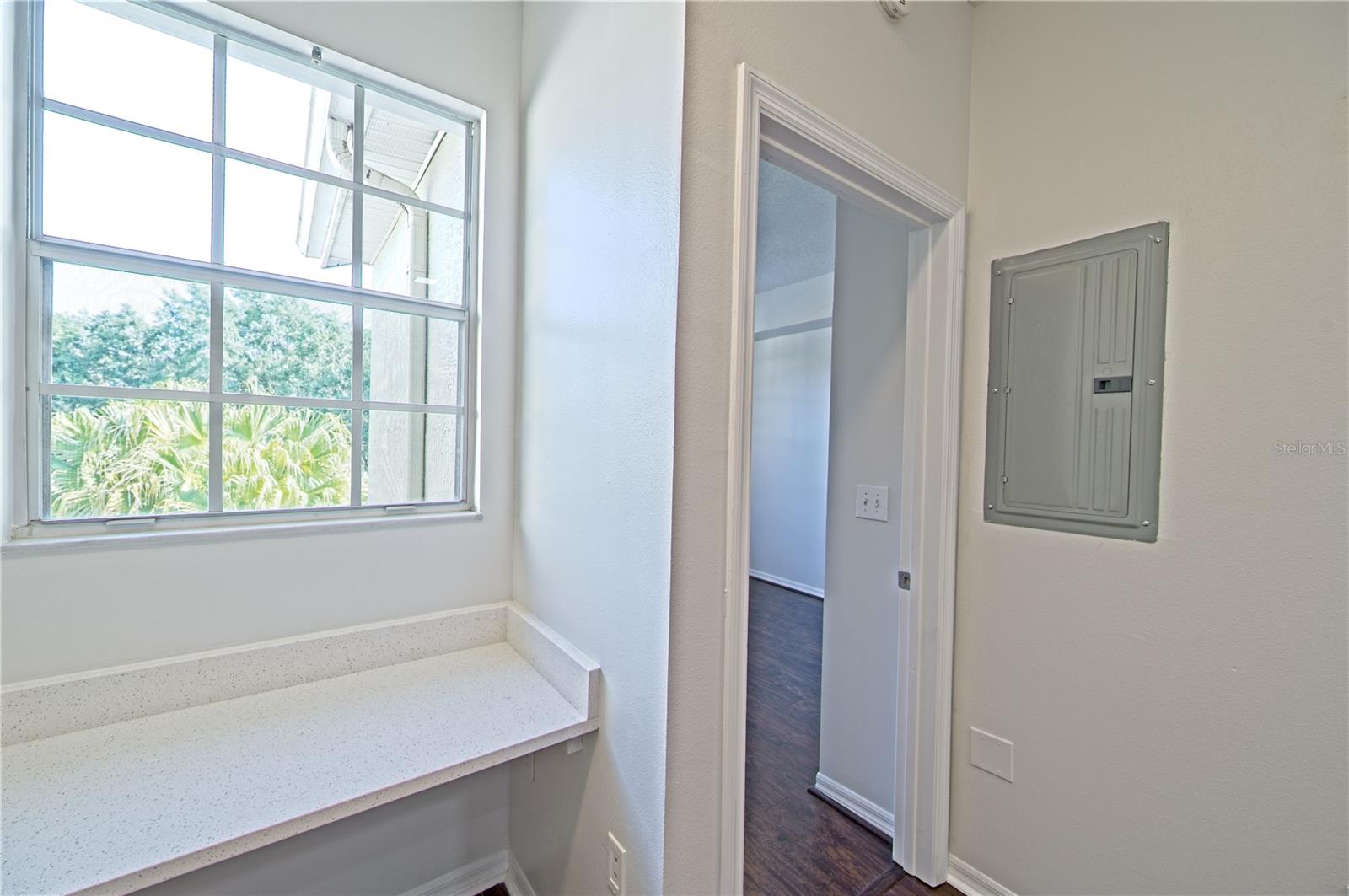 5701 BENTGRASS DR #18-206