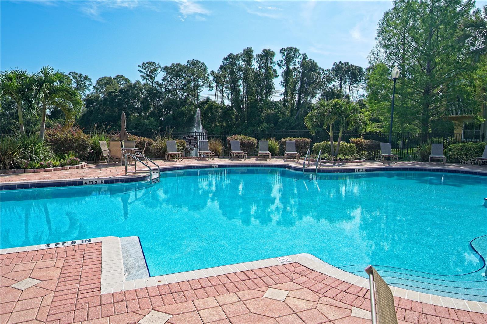 5701 BENTGRASS DR #18-206